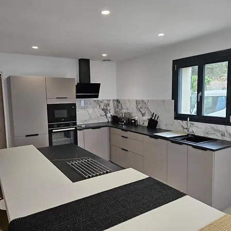 Villa Splendide Avc Piscine-les Collines Bastia (Corsica)