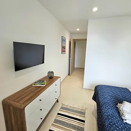 Splendide Avc Piscine-les Collines * Bastia (Corsica)