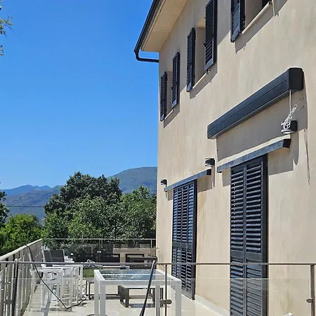 Villa Splendide Avc Piscine-les Collines *